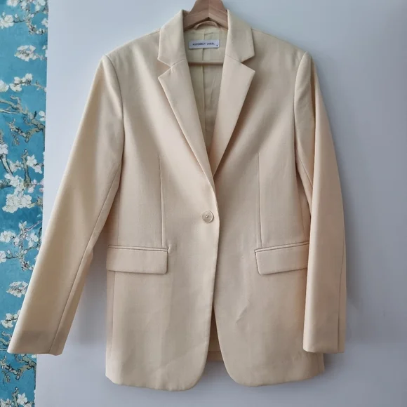 Assembly Label Cream Blazer - Picture 2 of 9